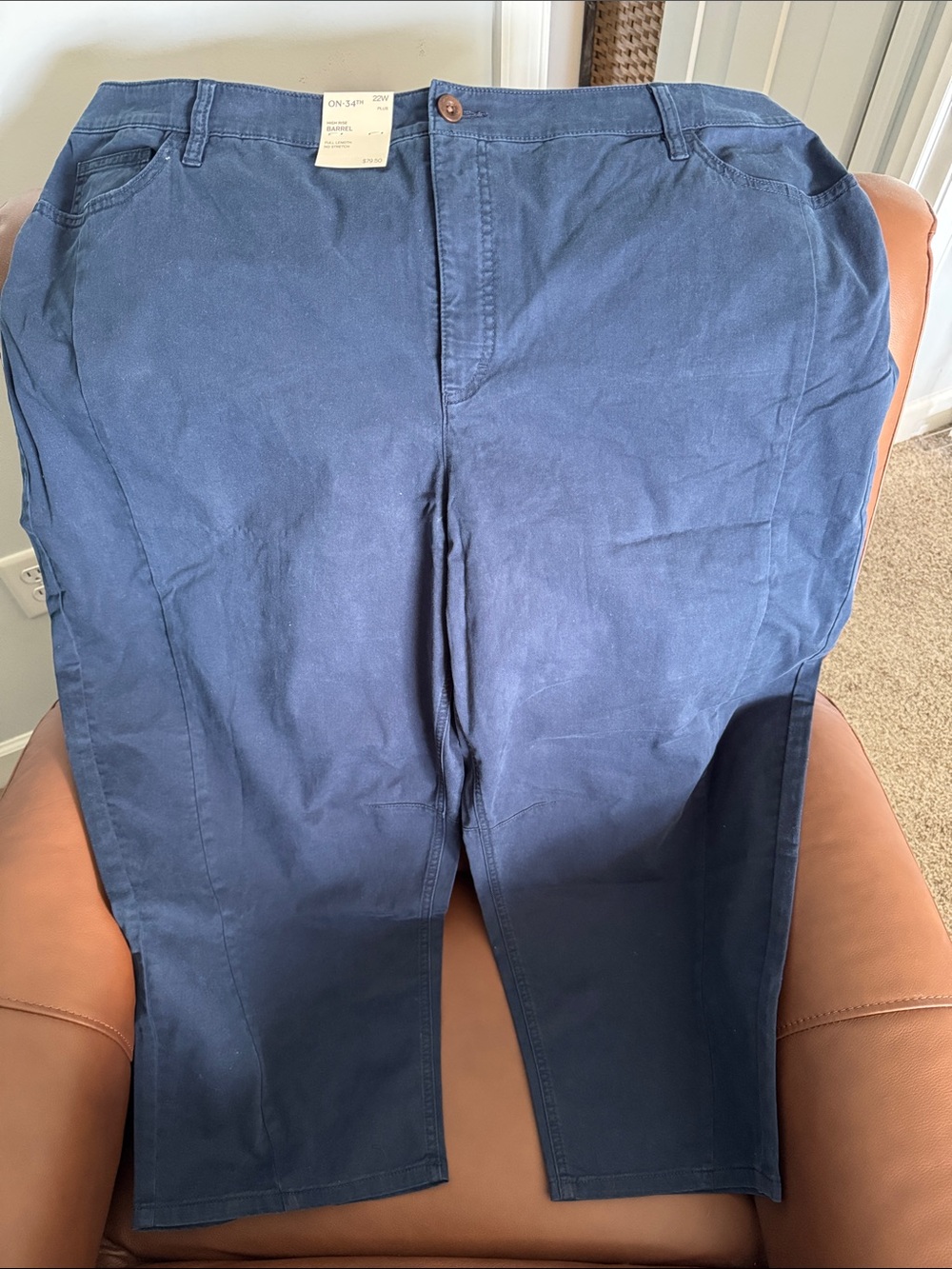 NWT women's Navy Chino Pants